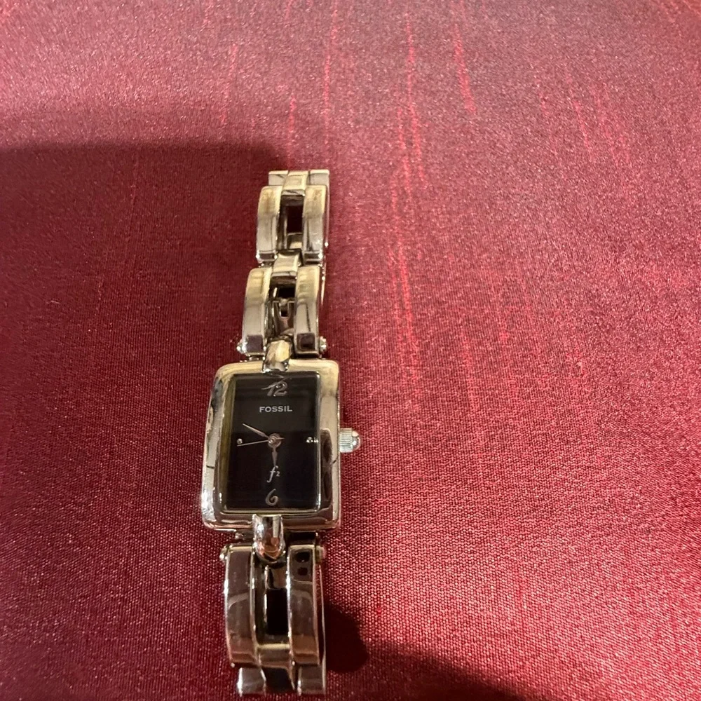 Fossil Black and Silver Women's Watch - Picture 9 of 9